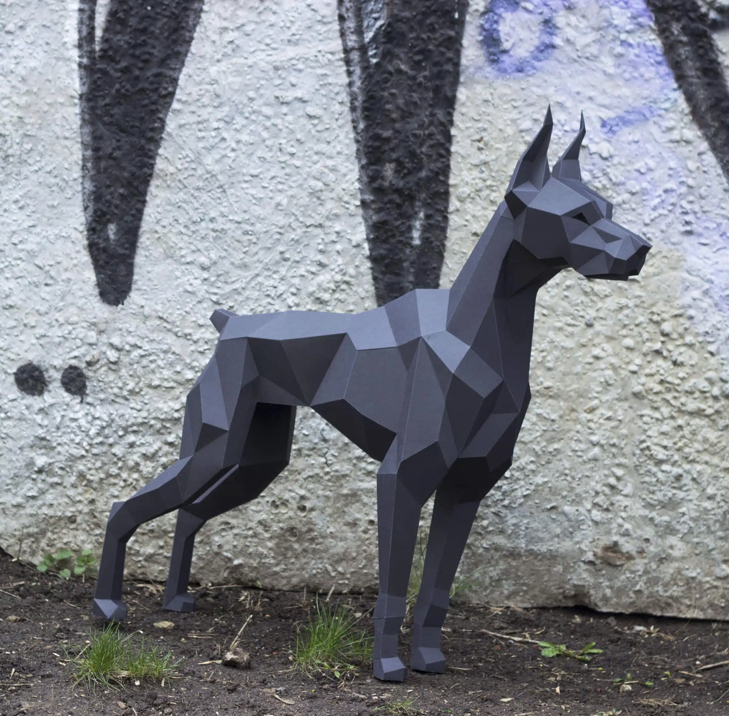 Doberman papercraft 3D in blauw arduin, weergave 7