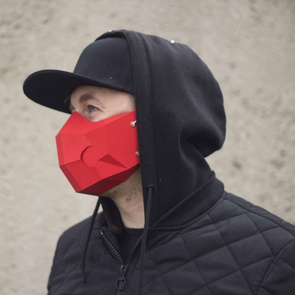 Papercraft de masque polygonal en origami 3D