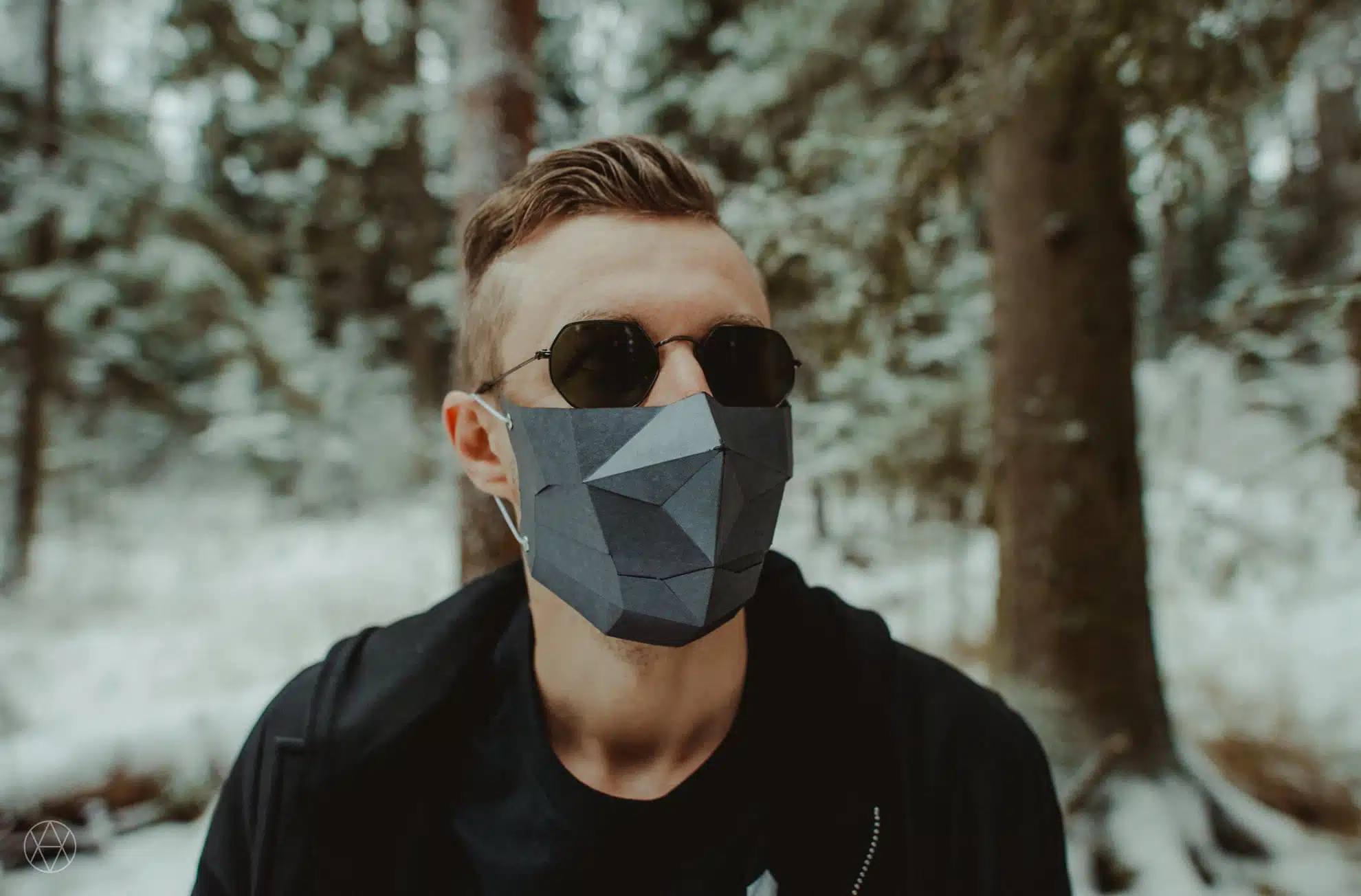 Polygonal 3D papercraft Halloween mask, view 2