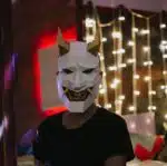 Oni demonenmasker in papercraft 3D, weergave 4