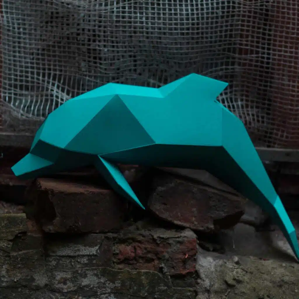 Golfinho turquesa em papercraft 3D