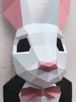 Coniglio in costume in papercraft 3D