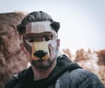 Papercraft de máscara de lobo en origami 3D