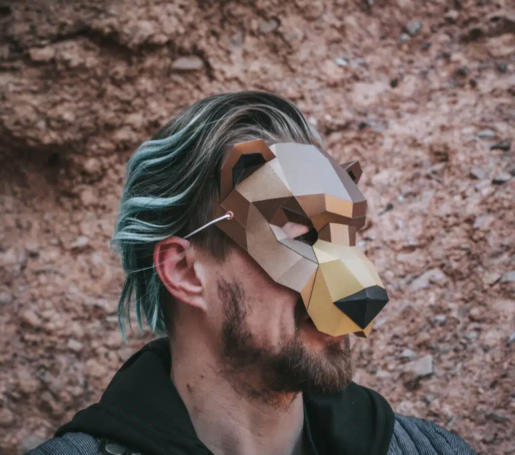 Máscara de oso en papercraft 3D