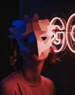 Papercraft eagle mask in 3D origami