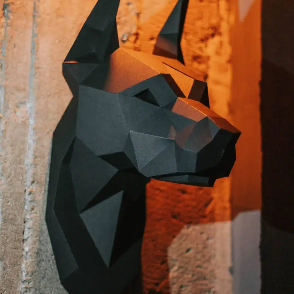 Papercraft of doberman head in origami 3D Papercraft of doberman head in origami 3D