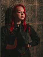 Papercraft of doberman head in origami 3D