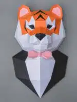 Trofeo de tigre con traje papercraft 3D