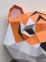 Trofeo de tigre con traje papercraft 3D