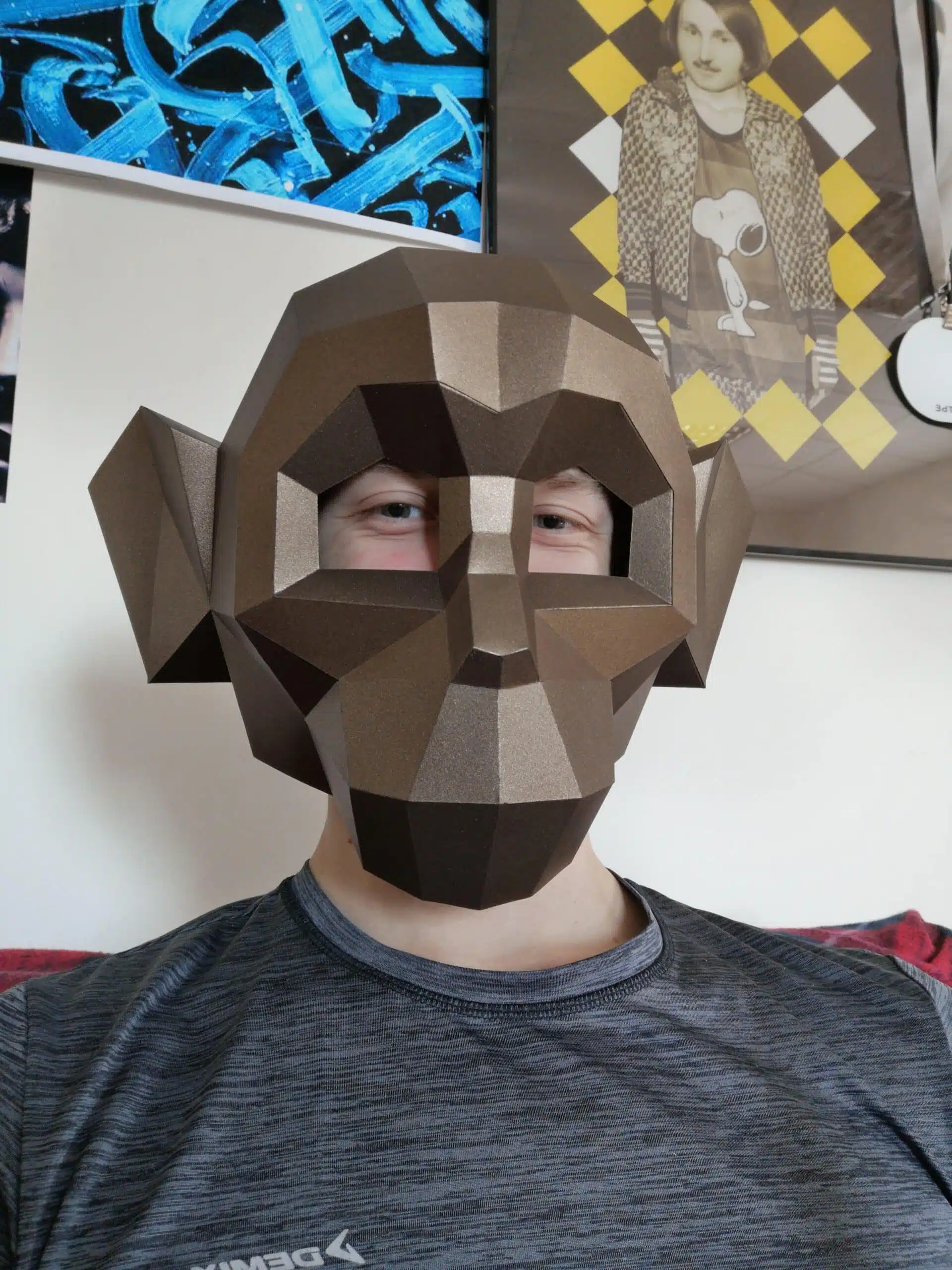 Masker aap 3D papercraft Halloween, weergave 5