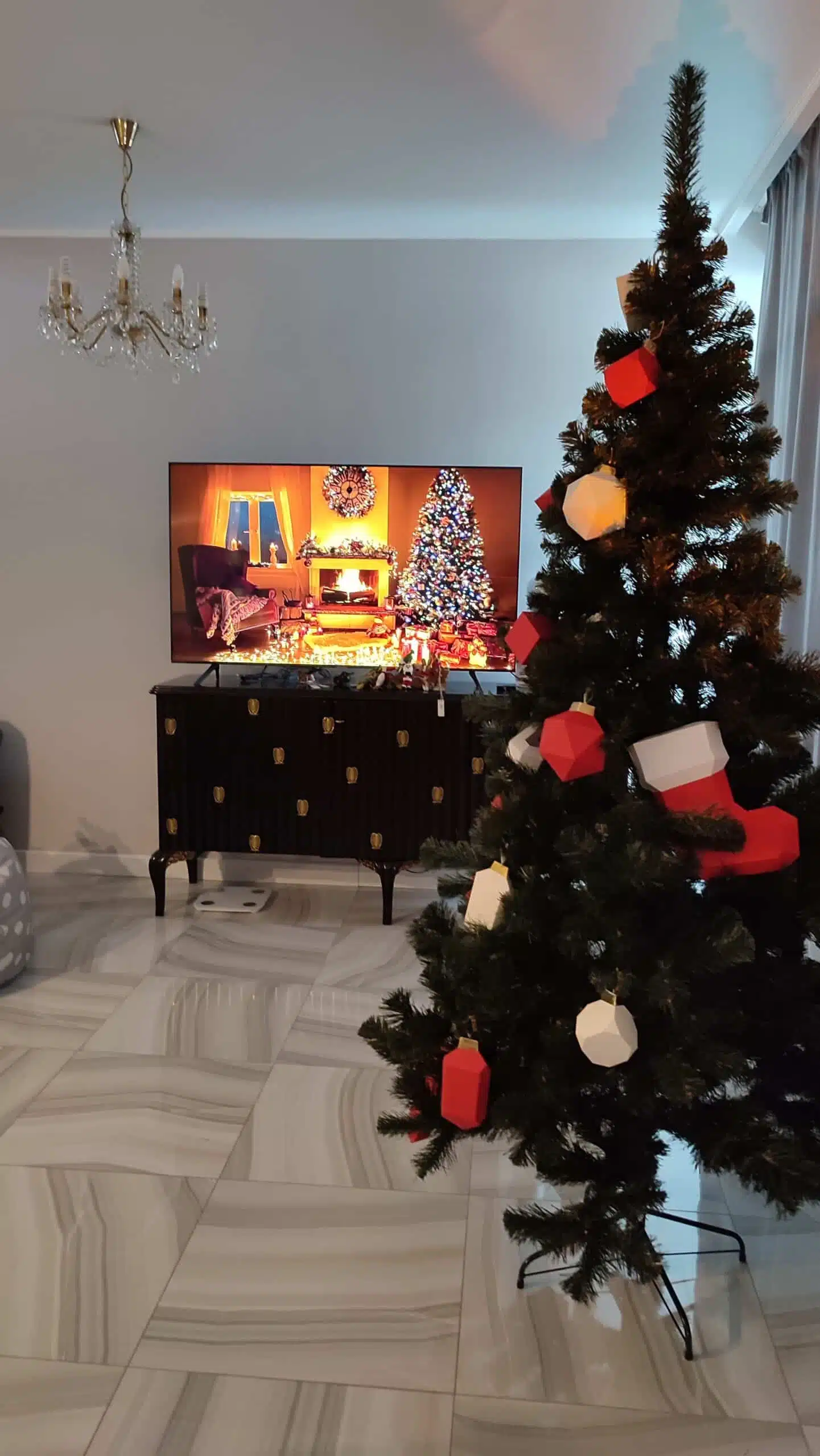 Calze di Natale in papercraft 3D, vista laterale