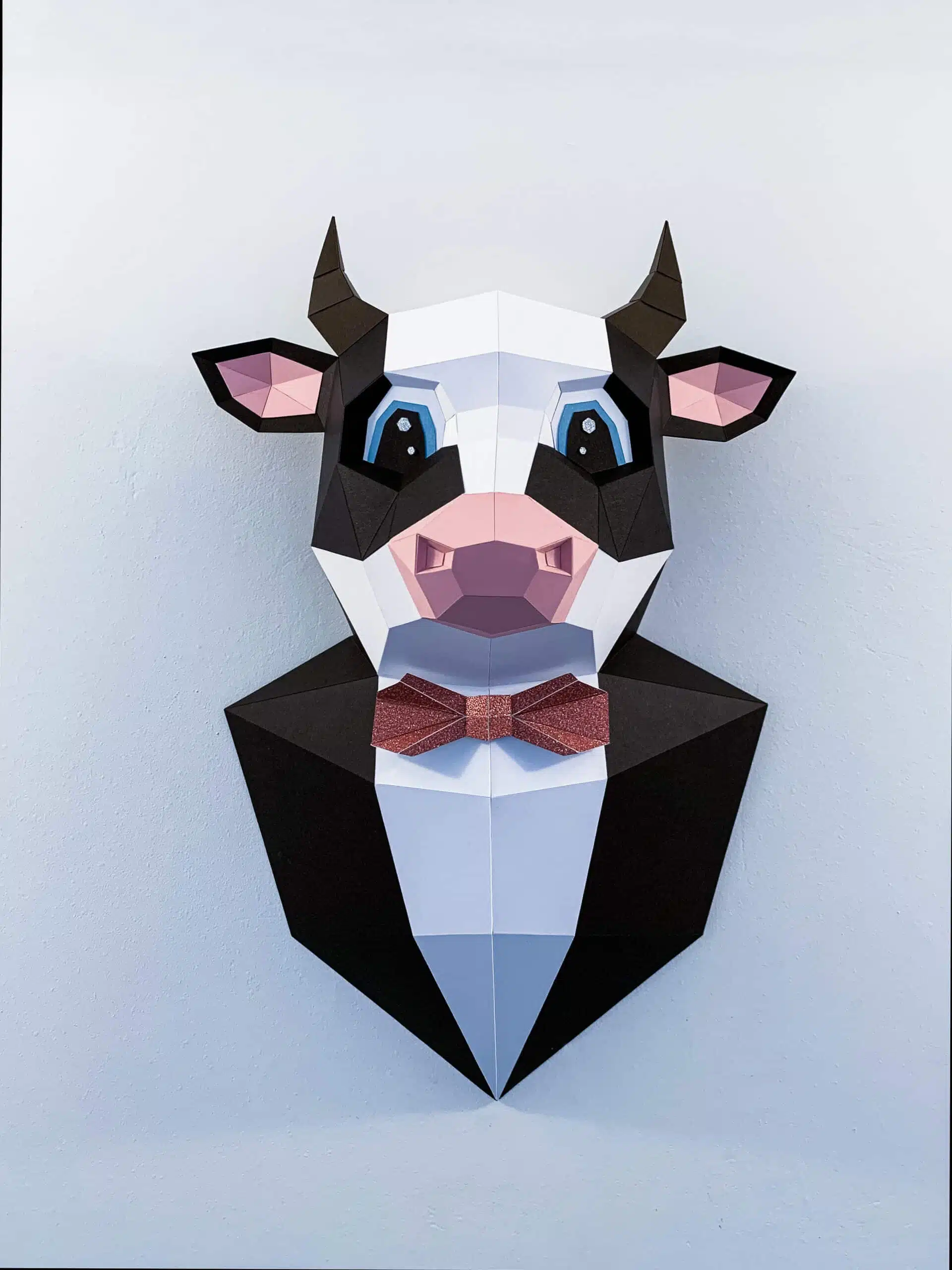 Stier in pak papercraft 3D, weergave 6