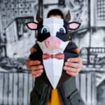 Papercraft von einem Stier im Anzug in Origami 3D