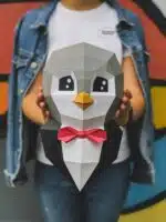 Pinguino con farfallino in papercraft 3D