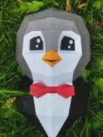 Pinguino con farfallino in papercraft 3D