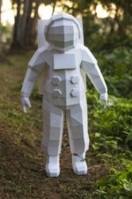 Kosmonaut im 3D-Papercraft