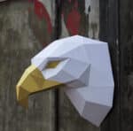 Papercraft eagle head in 3D origami