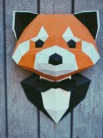 Panda rosso in costume papercraft 3D