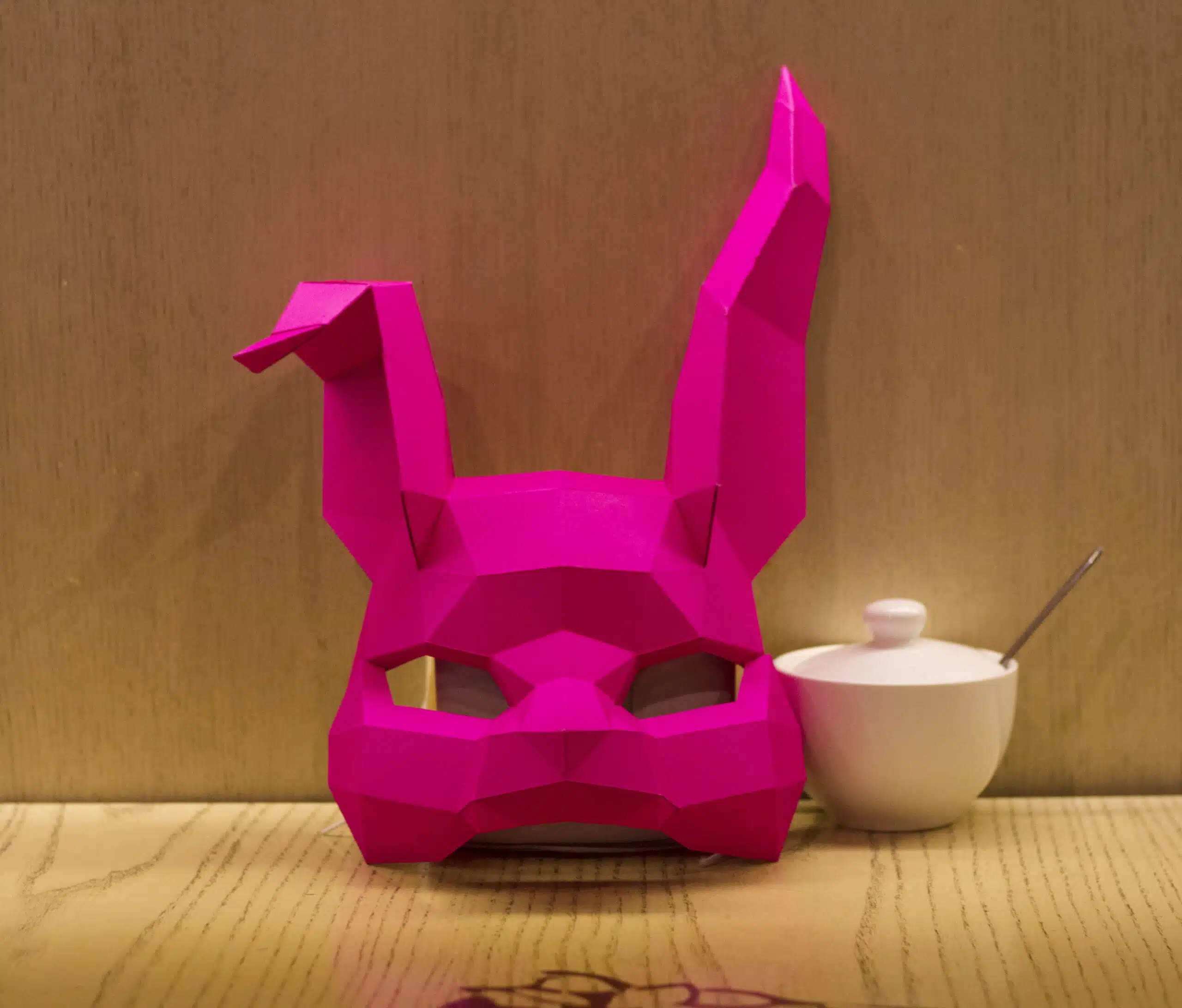 Roze konijnenmasker in papercraft 3D, weergave 6