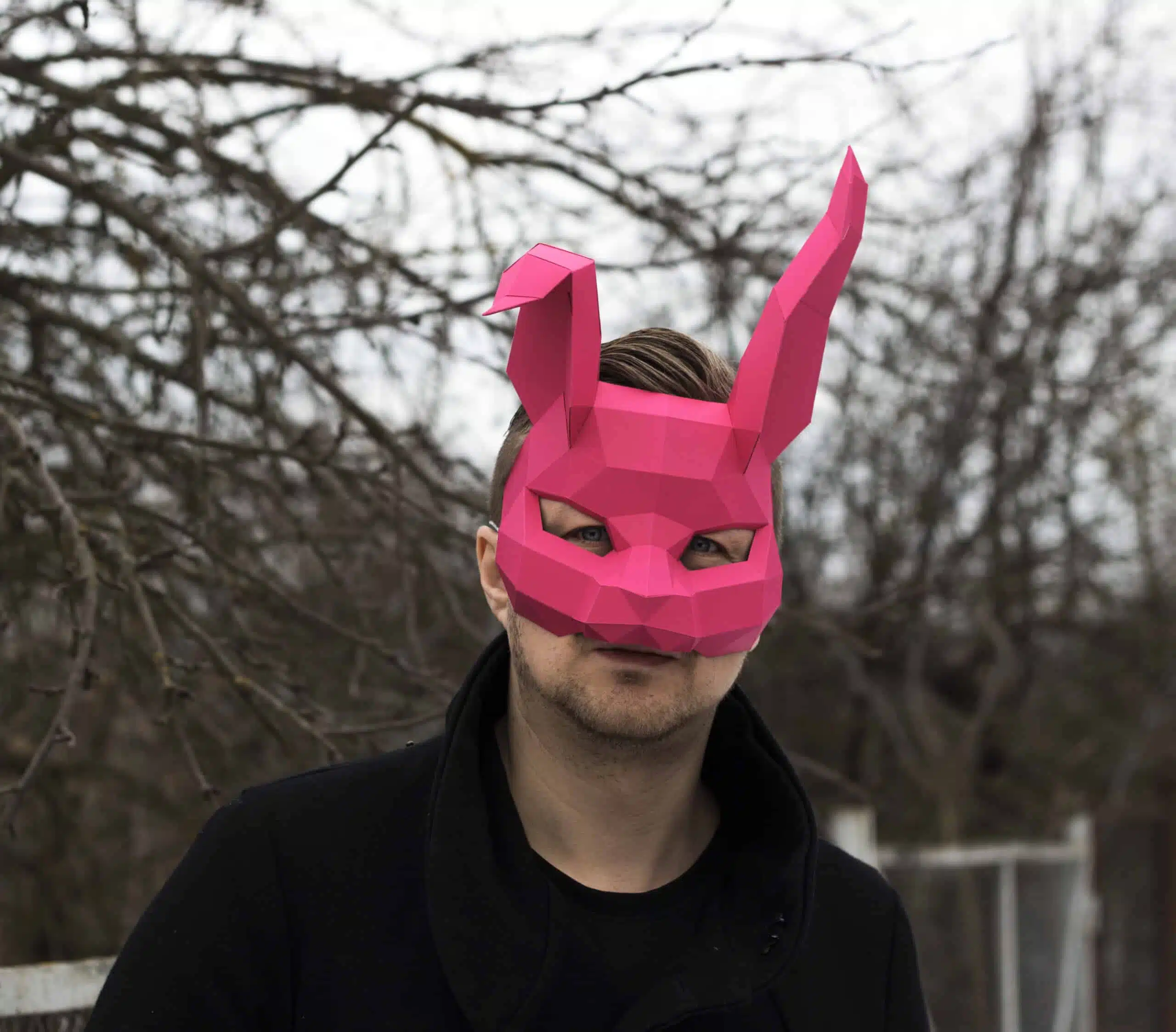 Roze konijnenmasker in papercraft 3D, weergave 4