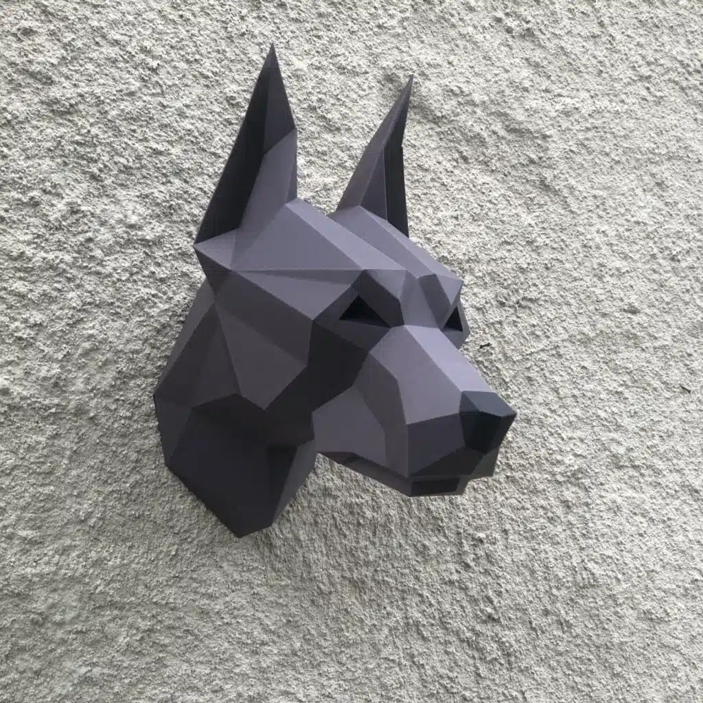 Papercraft de tête de doberman en origami 3D