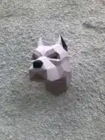 Kop van pitbull in papercraft 3D, weergave 3