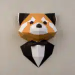 Papercraft di panda rosso in costume in origami 3D