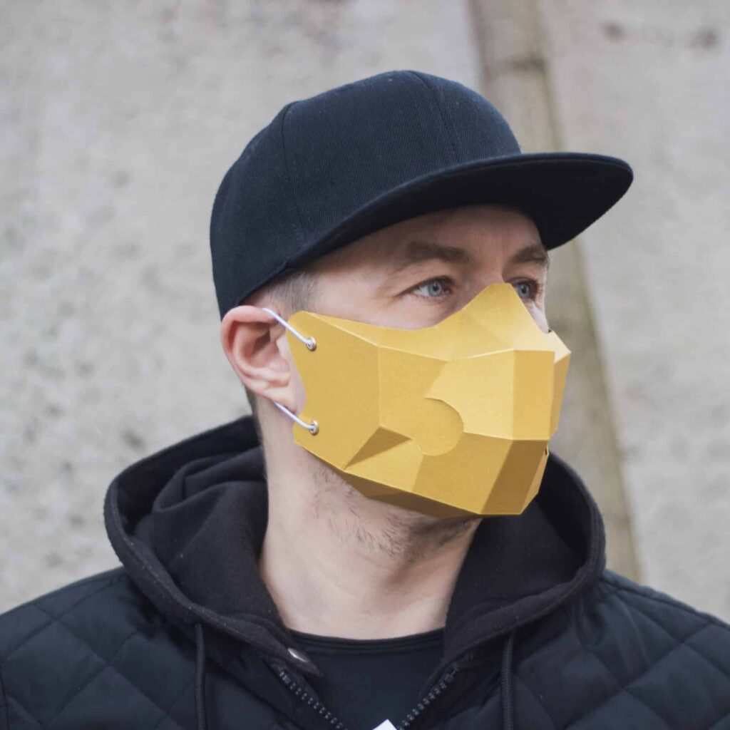 Papercraft de masque polygonal en origami 3D