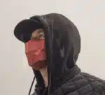 Papercraft de máscara poligonal para Halloween em origami 3D