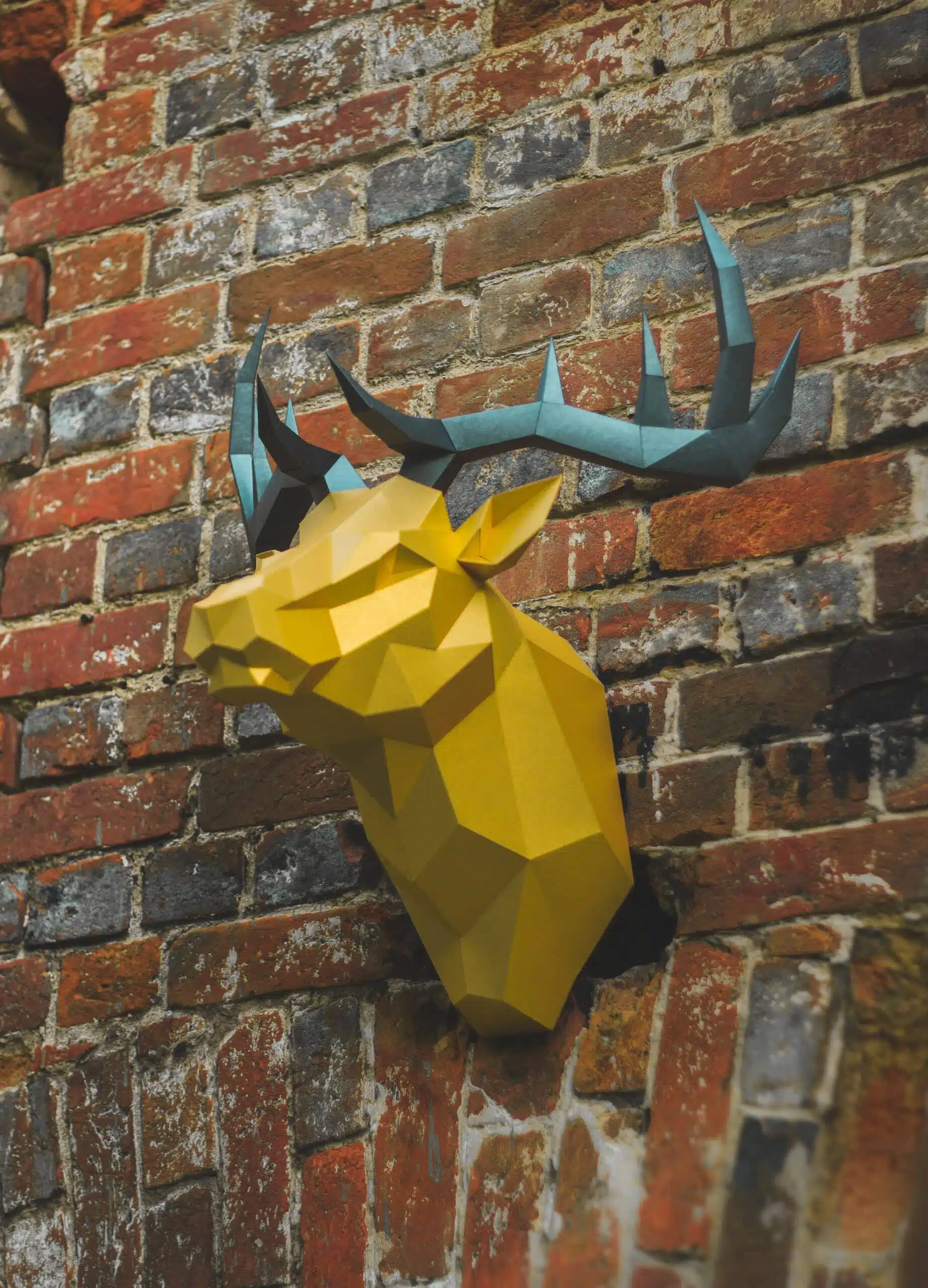 Cabeça de cervo em papercraft 3D, detalhe