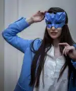 Blauw Venetiaans masker in 3D-papercraft, weergave 7