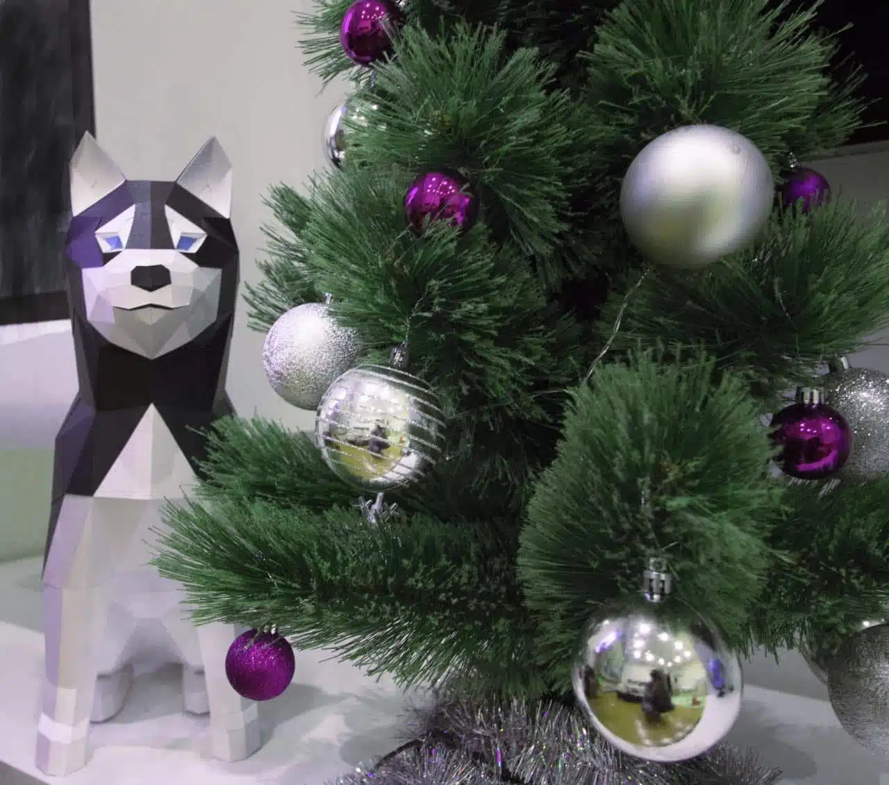 Husky en papercraft 3D, vista lateral
