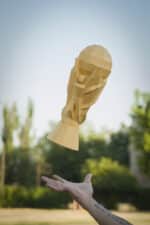 Papercraft de trofeo de fútbol en origami 3D