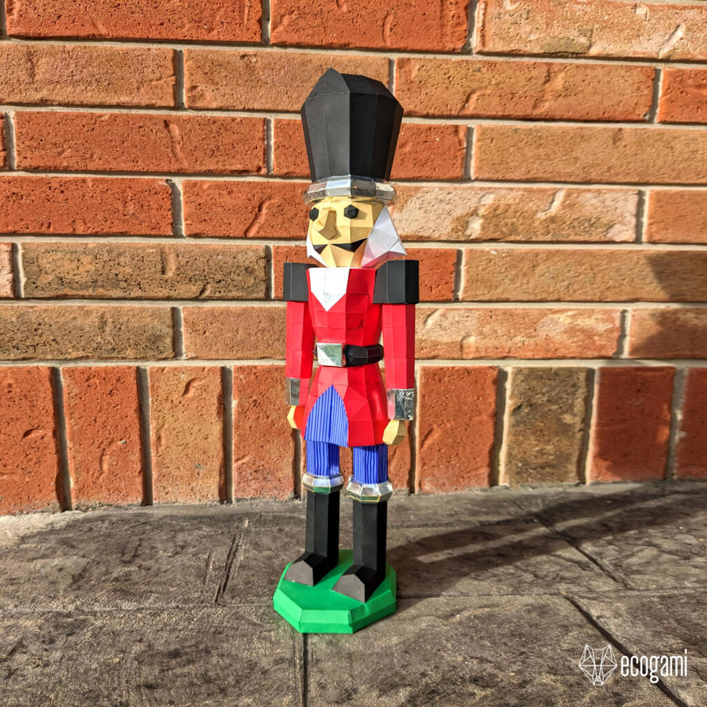 Papercraft of a sea turtle swimming in 3D origami