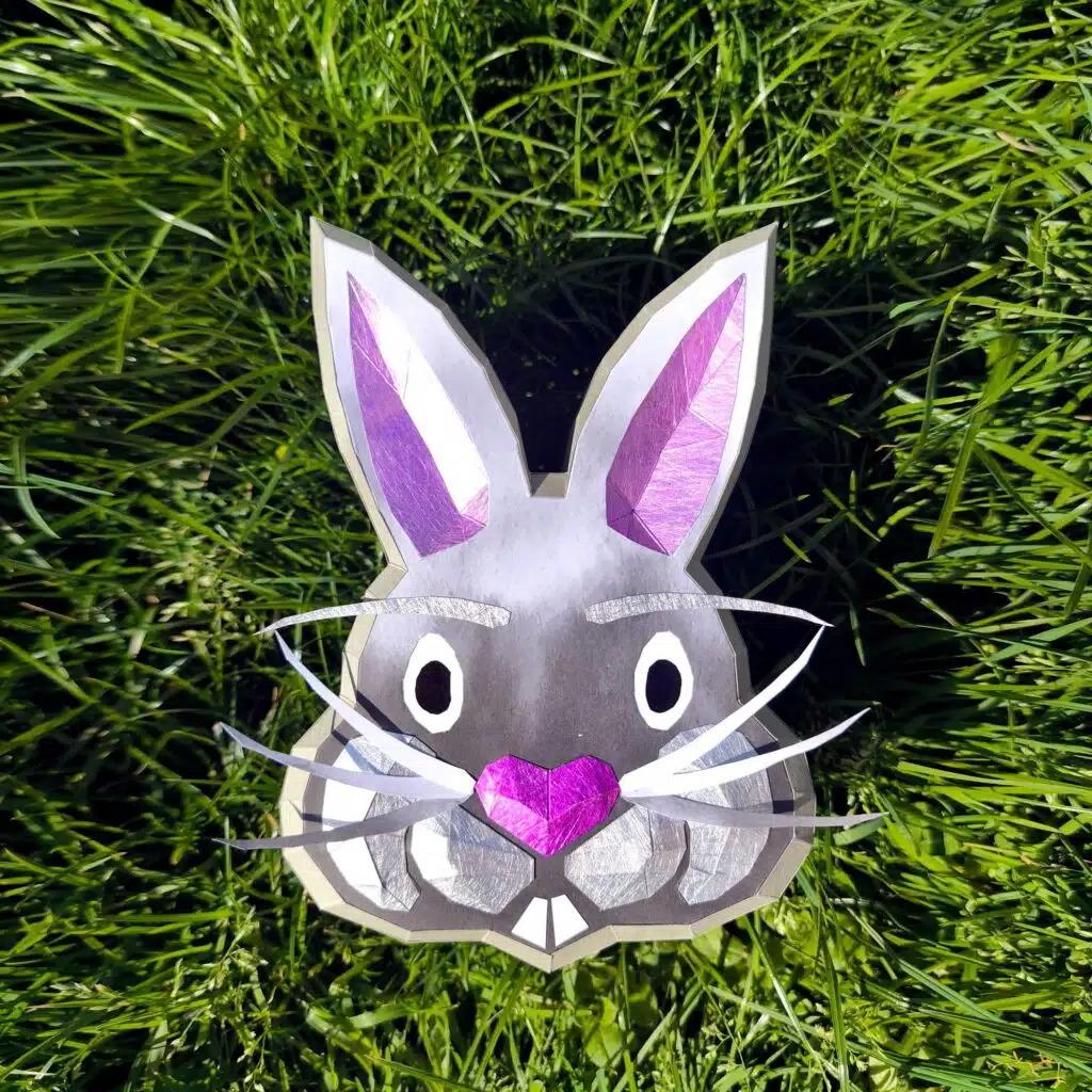 Papercraft scatola di carta a forma di coniglio per Pasqua