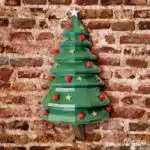 Papercraft árvore de Natal decorada em origami