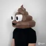 Papercraft máscara do Emoji Cocô em origami