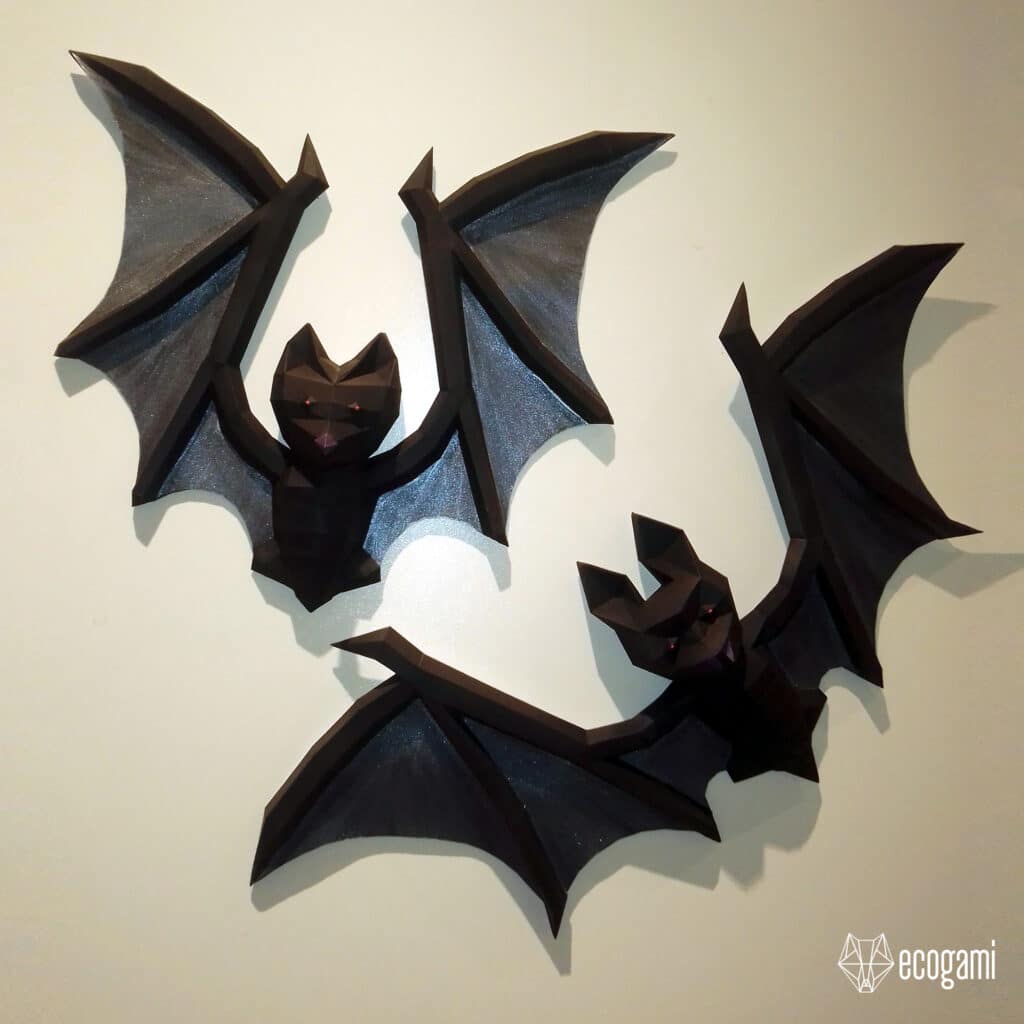 Papercraft of a bat in 3D origami