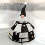 Papercraft sea turtle in 3D origami