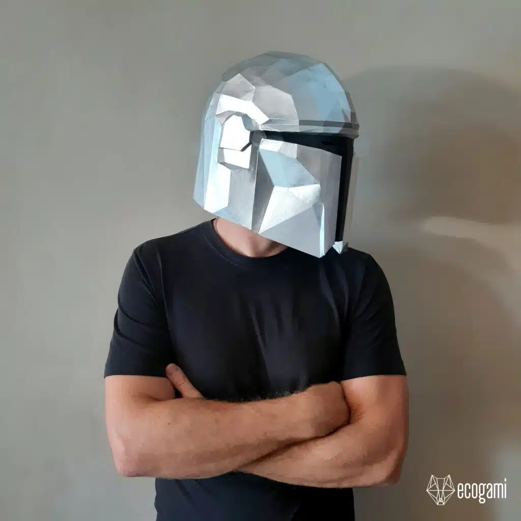 Papercraft The Mandalorian Helm als Origami
