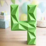 Chiffre 4 en papercraft 3D - modèle PDF pour anniversaire, déco DIY et événements festifs