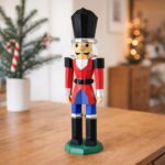 Papercraft quebra-nozes de Natal em origami