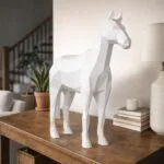 Papercraft stehendes Pferd im 3D-Origami