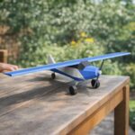 Papercraft di aereo con carrello classico in origami 3D