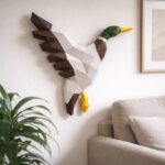 Papercraft-Mallardente im Origami-Stil