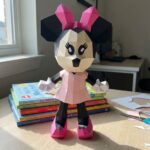 Papercraft da Minnie em origami 3D