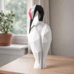 Papercraft de grou-coroada-vermelha em origami