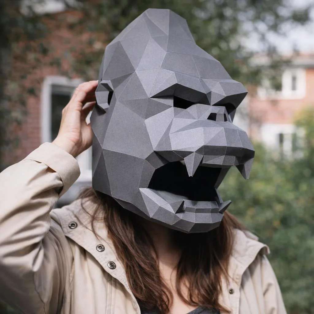 Papercraft King-Kong-Maske aus Origami