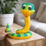 Geschwungene Schlange als 3D-Origami-Papercraft