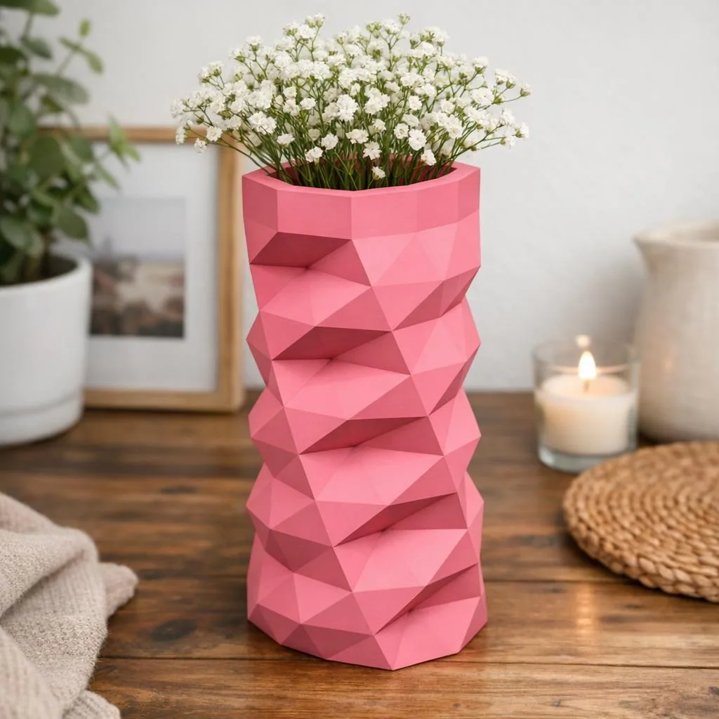 Long papercraft vase for flowers in 3D origami